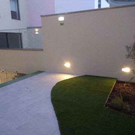 Light Brown Central Apartment Aveiro Ngoại thất bức ảnh