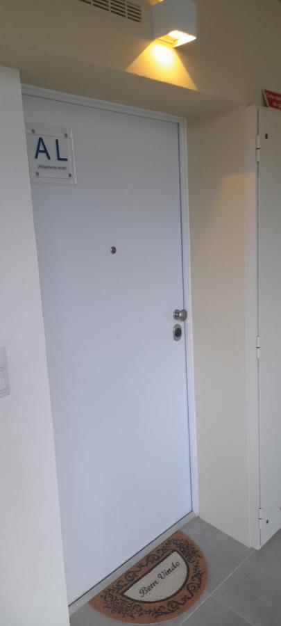 Light Brown Central Apartment Aveiro Ngoại thất bức ảnh