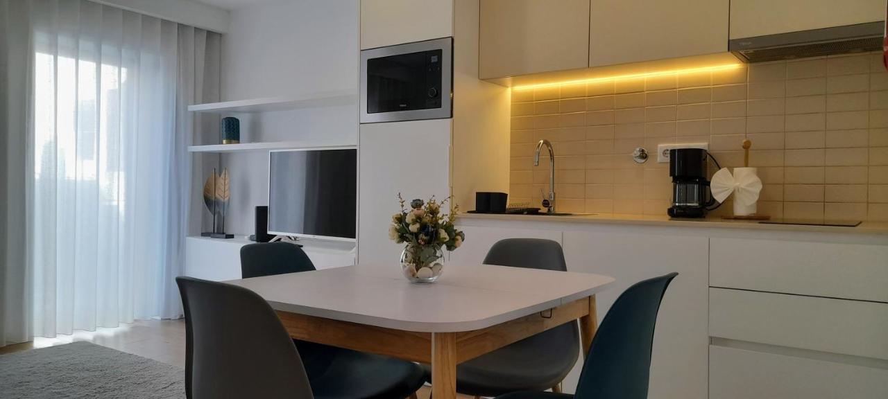 Light Brown Central Apartment Aveiro Ngoại thất bức ảnh