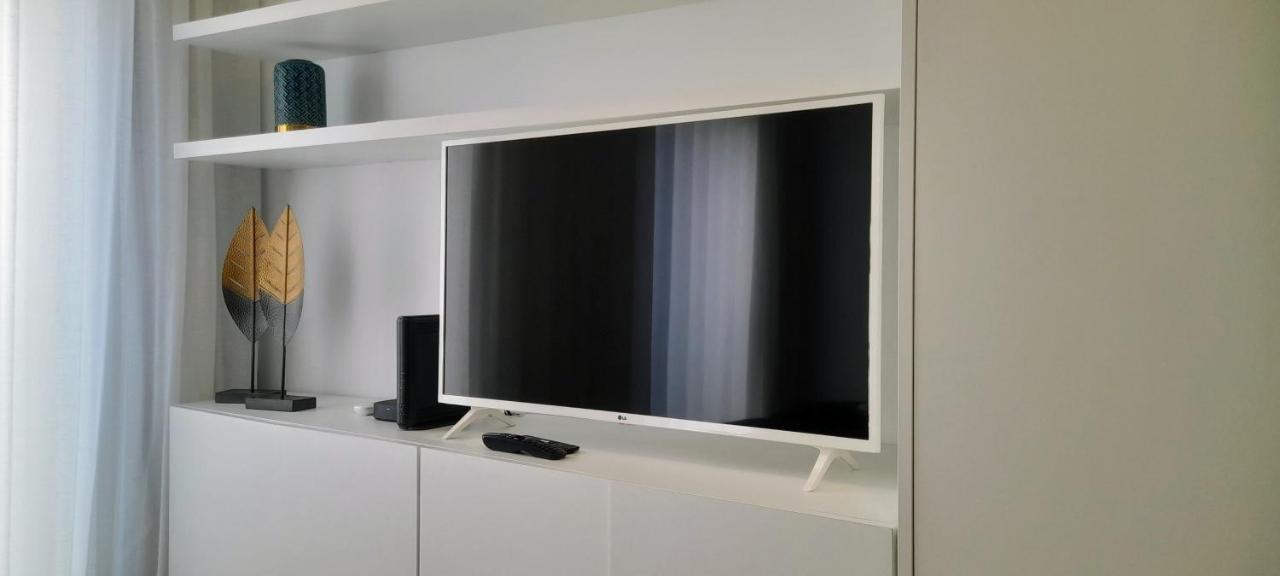 Light Brown Central Apartment Aveiro Ngoại thất bức ảnh