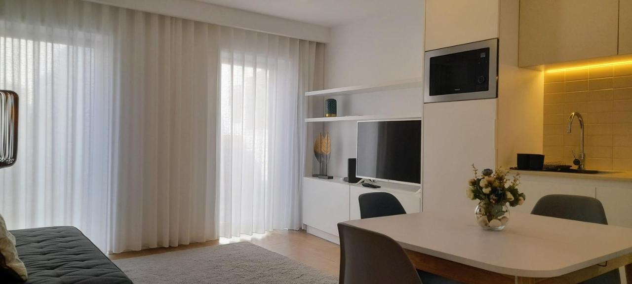 Light Brown Central Apartment Aveiro Ngoại thất bức ảnh